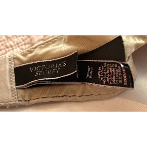 Victorias Secret Very Sexy Push Up Bra Sz 32 DD Beige Romance - Picture 5 of 5